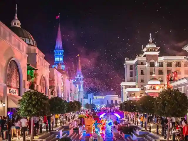 Land of Legends Antalya: Attractions, Tickets, Night Shows & Tips